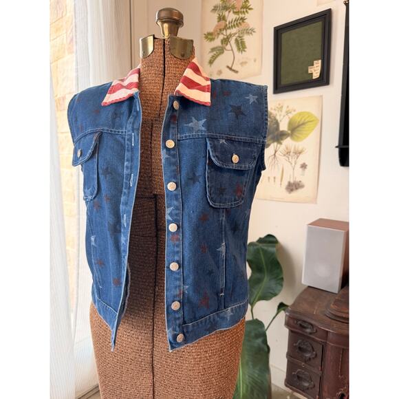 Quizz Again Jeans Tops - Vintage Americana Denim Vest Small Flag Collar Star Print Western USA Patriotic